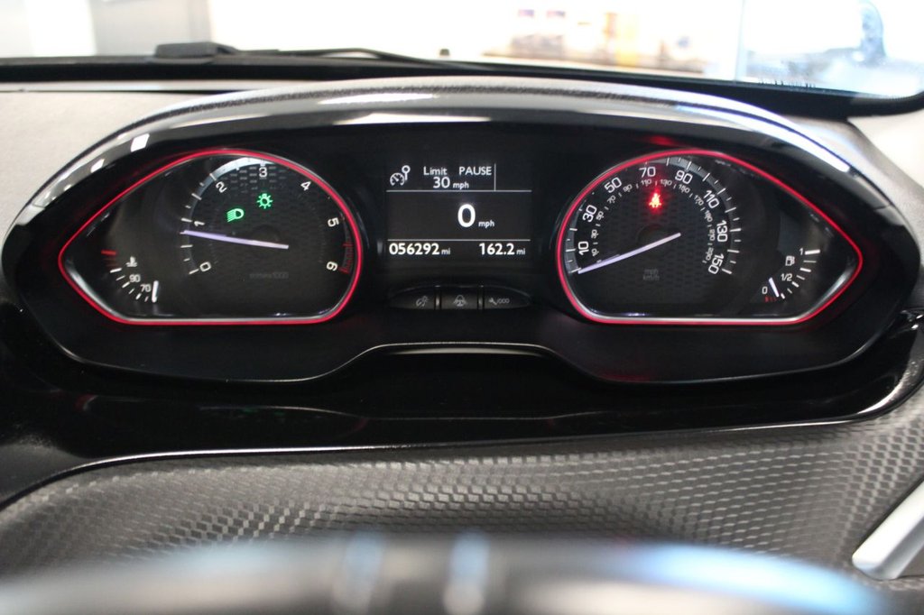 Used Peugeot 2008 2018 for sale - 76883226: Photo 32