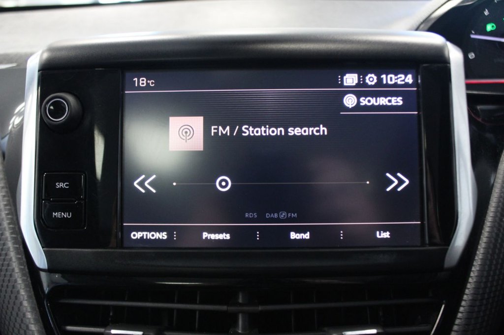 Used Peugeot 2008 2018 for sale - 76883226: Photo 37