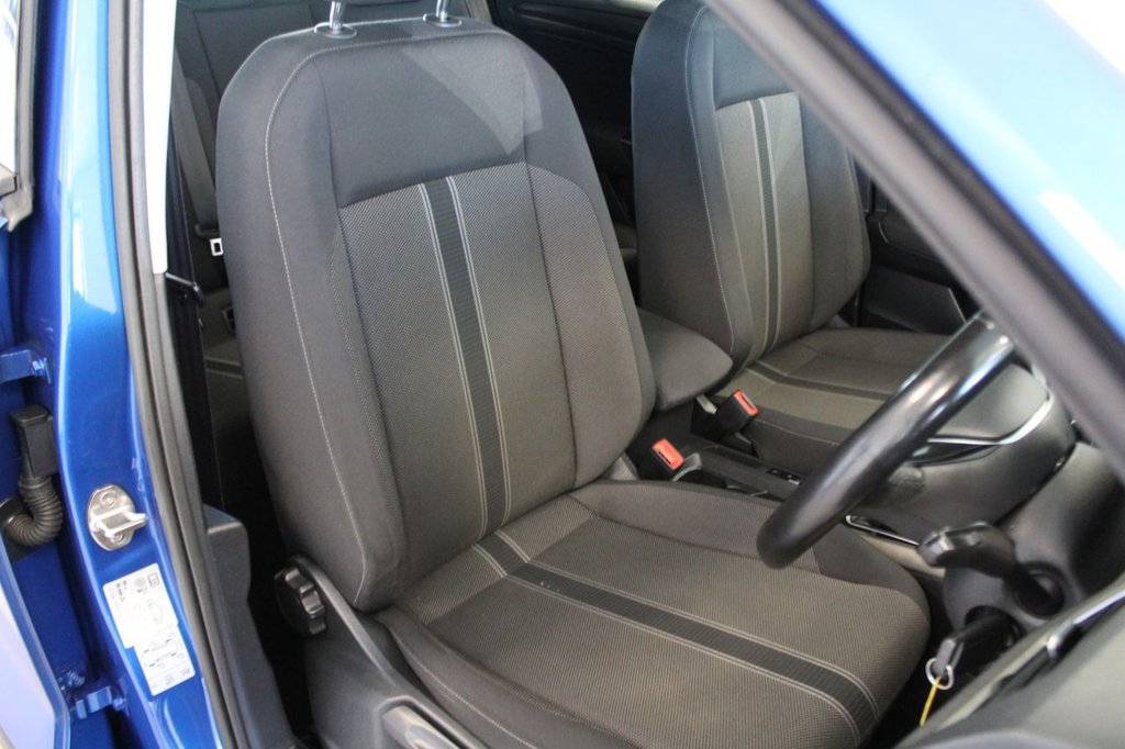 Used Volkswagen T-Roc 2020 for sale - 77667340: Photo 20