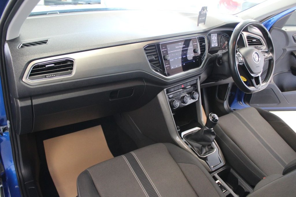 Used Volkswagen T-Roc 2020 for sale - 77667340: Photo 21