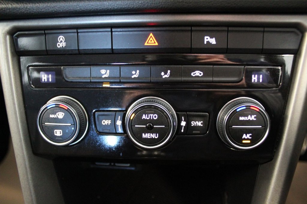 Used Volkswagen T-Roc 2020 for sale - 77667340: Photo 36