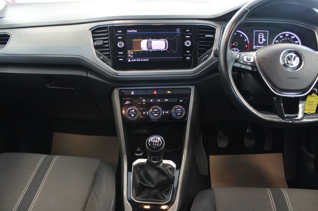 Used Volkswagen T-Roc 2020 for sale - 77667340: Photo 40