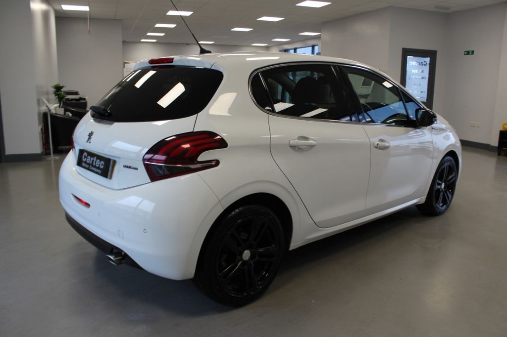 Used Peugeot 208 2016 for sale - 77477355: Photo 16