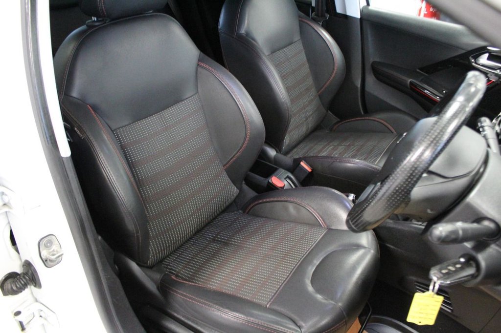 Used Peugeot 208 2016 for sale - 77477355: Photo 31