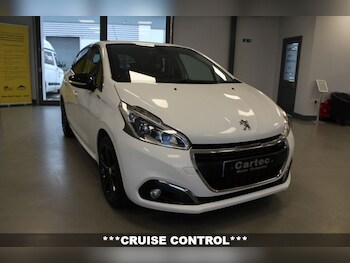 Used Peugeot 208 2016 for sale - 77477355: Photo