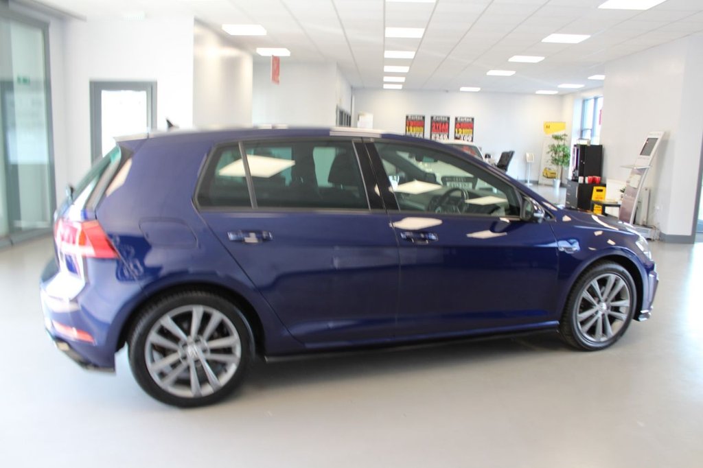 Used Volkswagen Golf 2018 for sale - 76883041: Photo 15