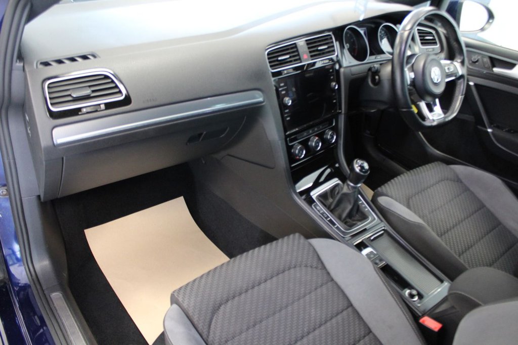 Used Volkswagen Golf 2018 for sale - 76883041: Photo 44