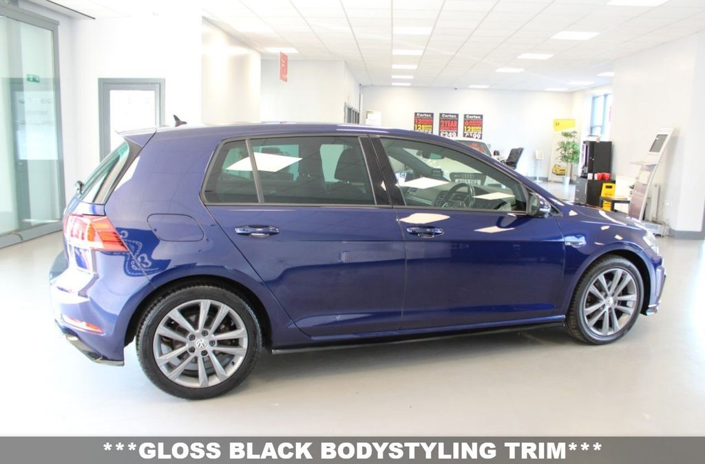 Used Volkswagen Golf 2018 for sale - 76883041: Photo 9