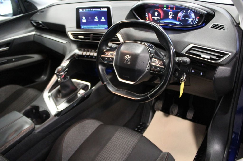 Used Peugeot 3008 2018 for sale - 76883169: Photo 32