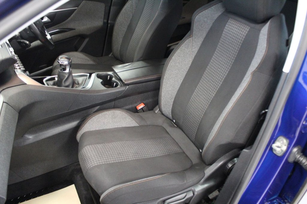 Used Peugeot 3008 2018 for sale - 76883169: Photo 44