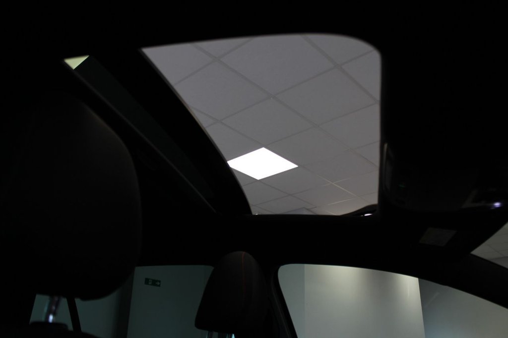 Used Volkswagen Golf 2020 for sale - 77655450: Photo 18