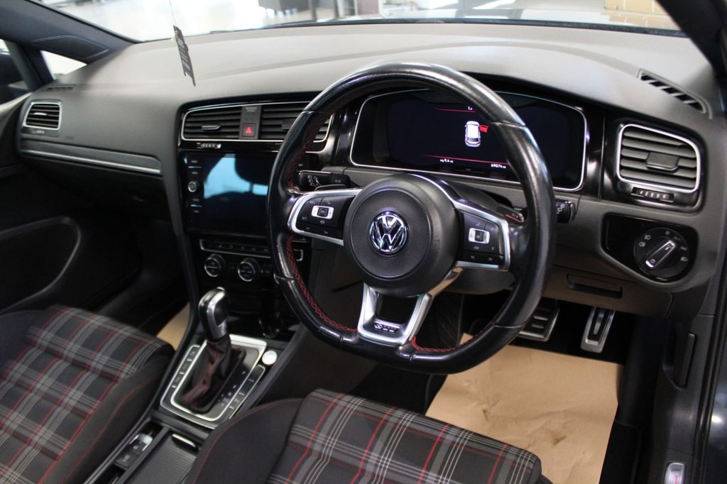 Used Volkswagen Golf 2020 for sale - 77655450: Photo 19