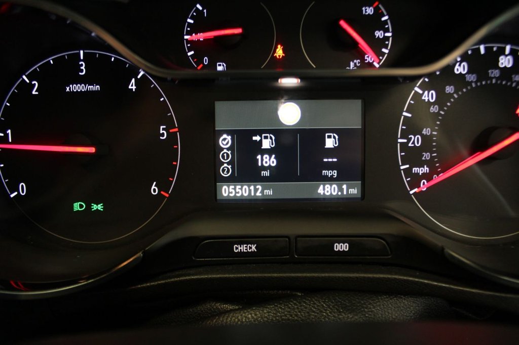 Used Vauxhall Crossland X 2017 for sale - 77583507: Photo 28