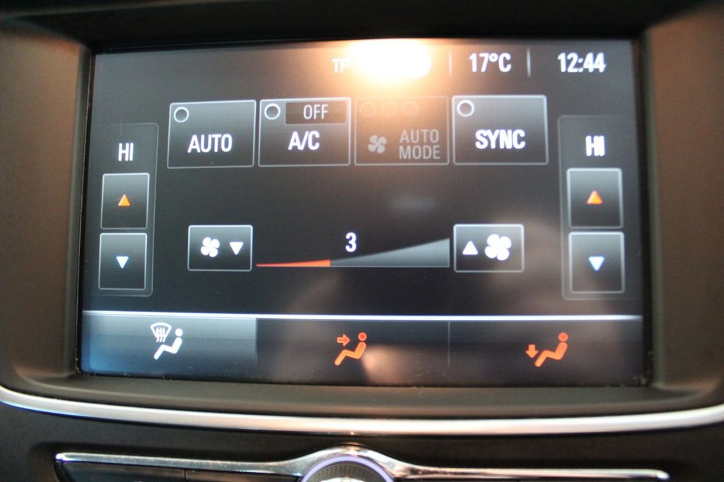 Used Vauxhall Crossland X 2017 for sale - 77583507: Photo 43