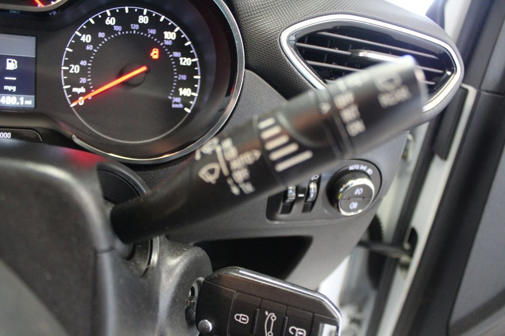 Used Vauxhall Crossland X 2017 for sale - 77583507: Photo 50