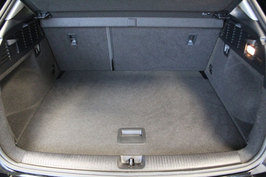 Used Audi Q2 2017 for sale - 76883098: Photo 47