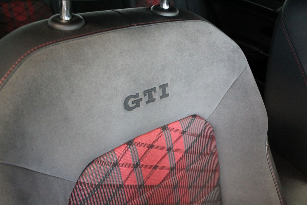 Used Volkswagen Golf 2020 for sale - 77821413: Photo 30