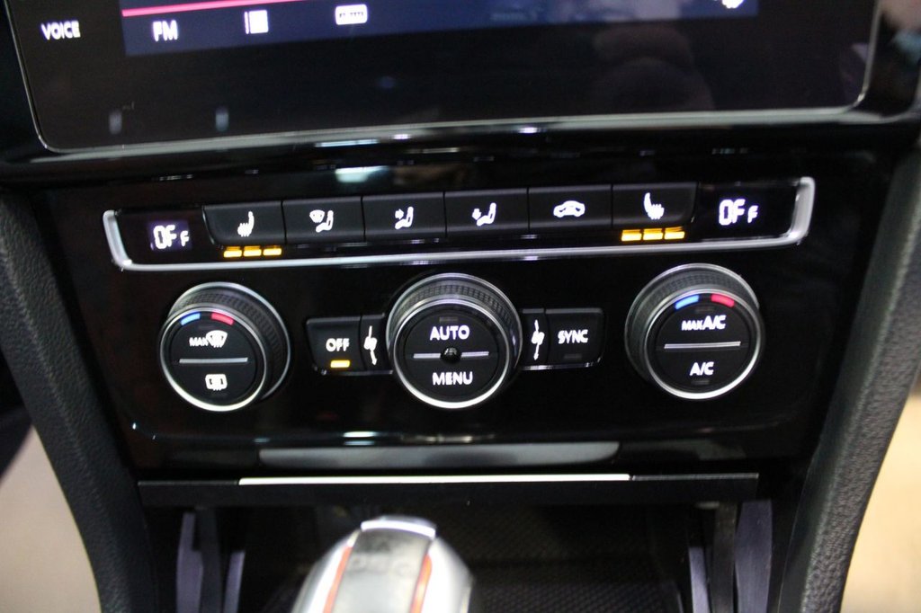 Used Volkswagen Golf 2020 for sale - 77821413: Photo 44