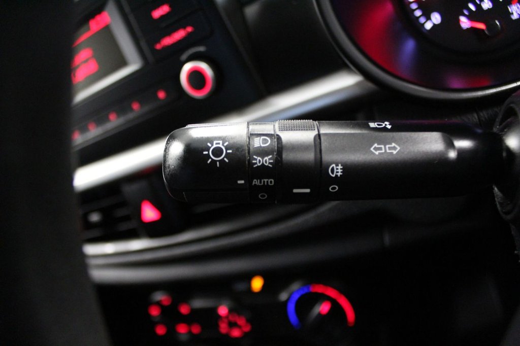 Used Kia Picanto 2018 for sale - 76883037: Photo 40