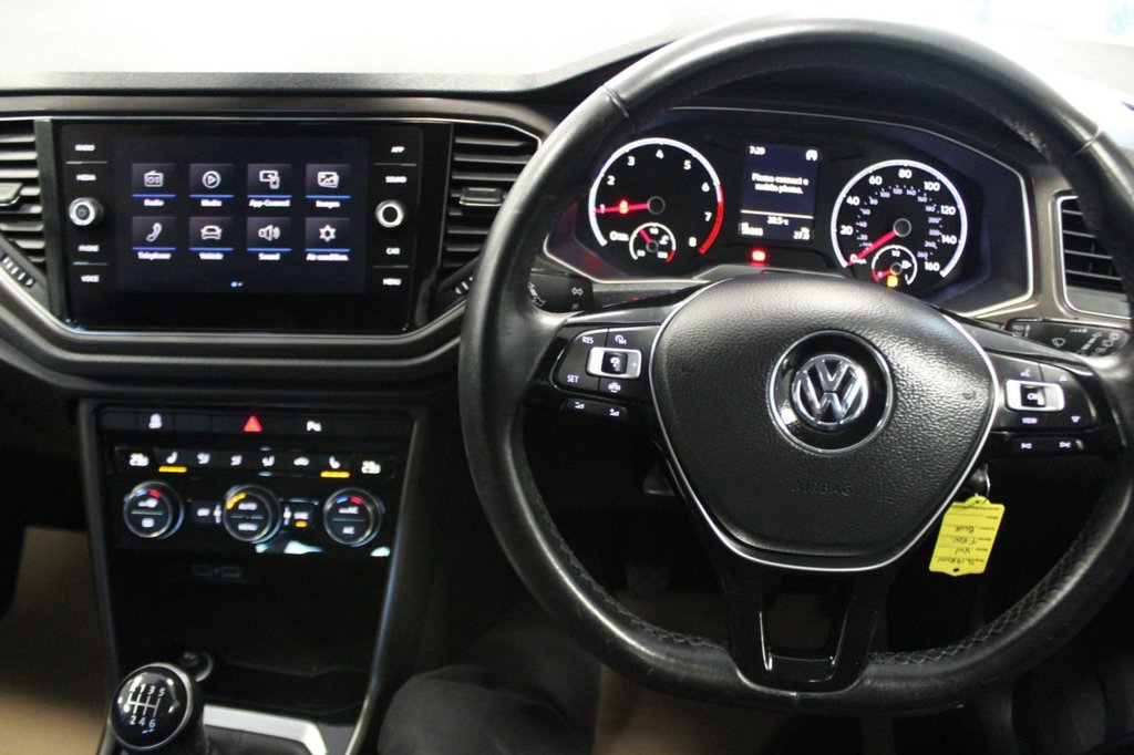 Used Volkswagen T-Roc 2019 for sale - 77621016: Photo 31