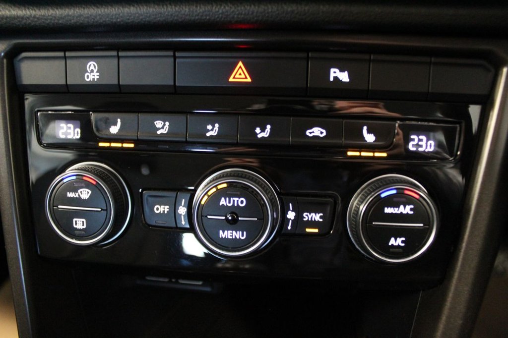 Used Volkswagen T-Roc 2019 for sale - 77621016: Photo 42