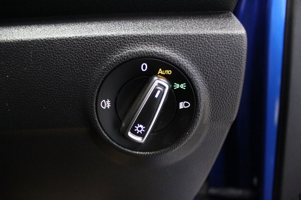 Used Volkswagen T-Roc 2019 for sale - 77621016: Photo 44