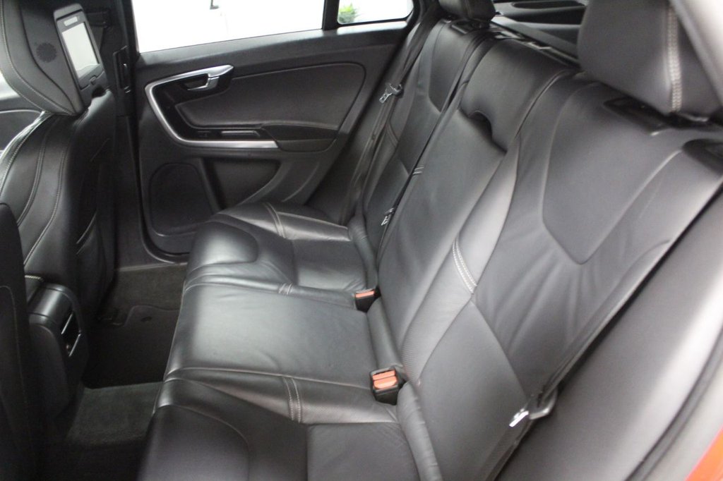 Used Volvo V60 2015 for sale - 77038504: Photo 26