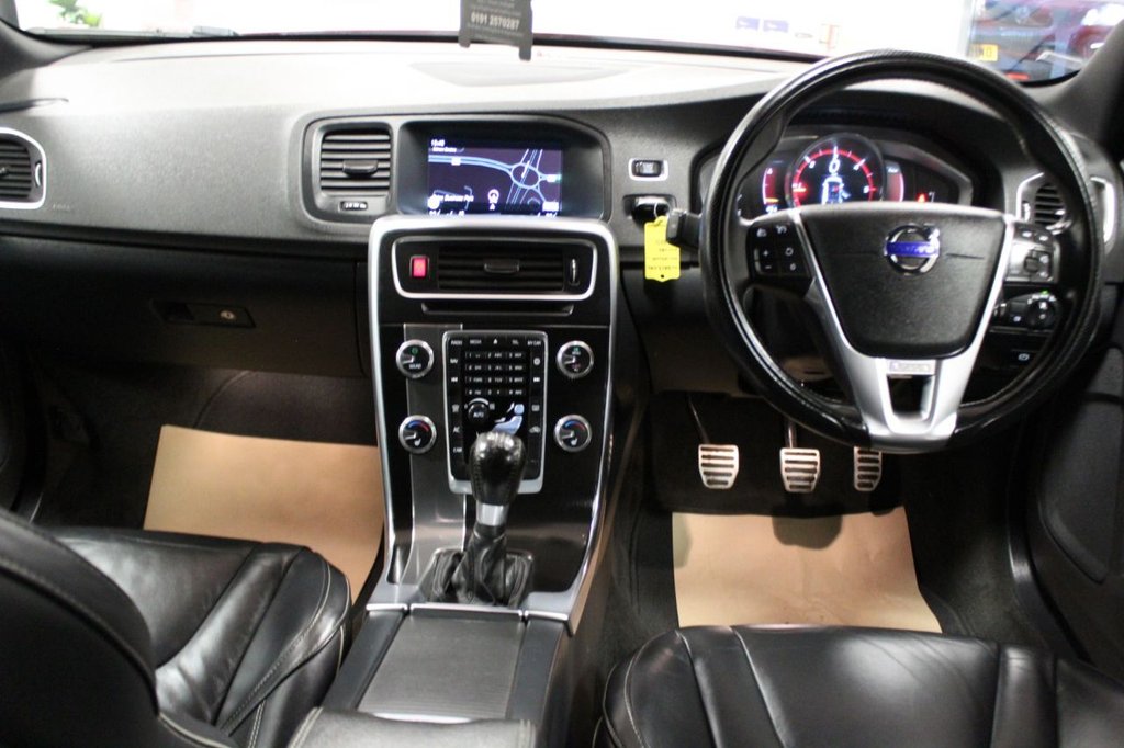 Used Volvo V60 2015 for sale - 77038504: Photo 31