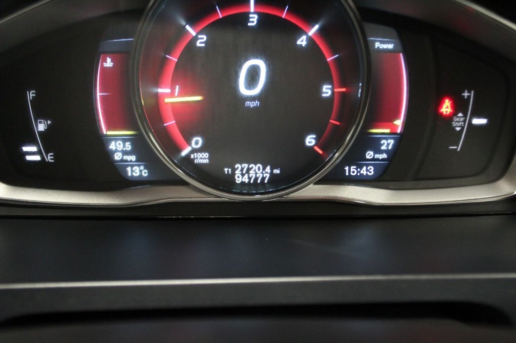 Used Volvo V60 2015 for sale - 77038504: Photo 37