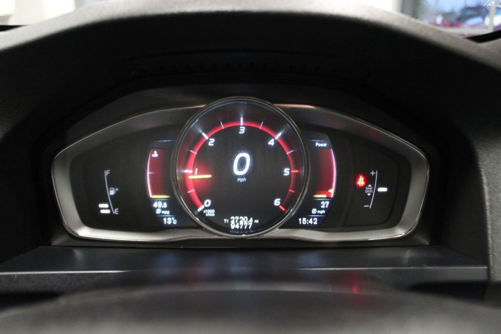 Used Volvo V60 2015 for sale - 77038504: Photo 49