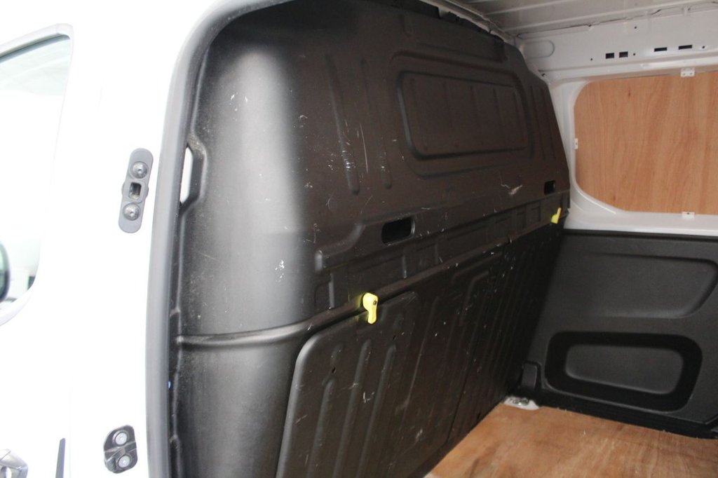 Used Peugeot Partner 2020 for sale - 76882996: Photo 15