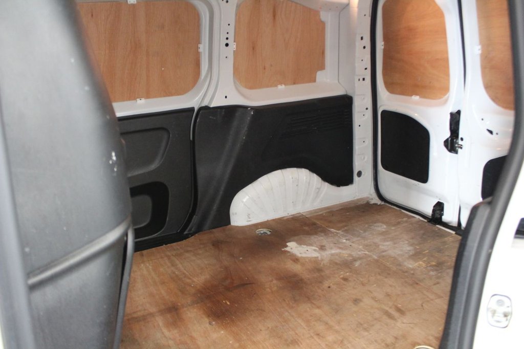 Used Peugeot Partner 2020 for sale - 76882996: Photo 16