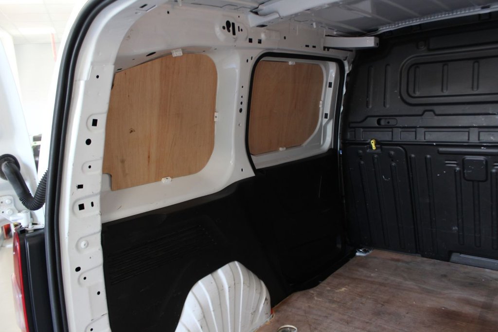 Used Peugeot Partner 2020 for sale - 76882996: Photo 22