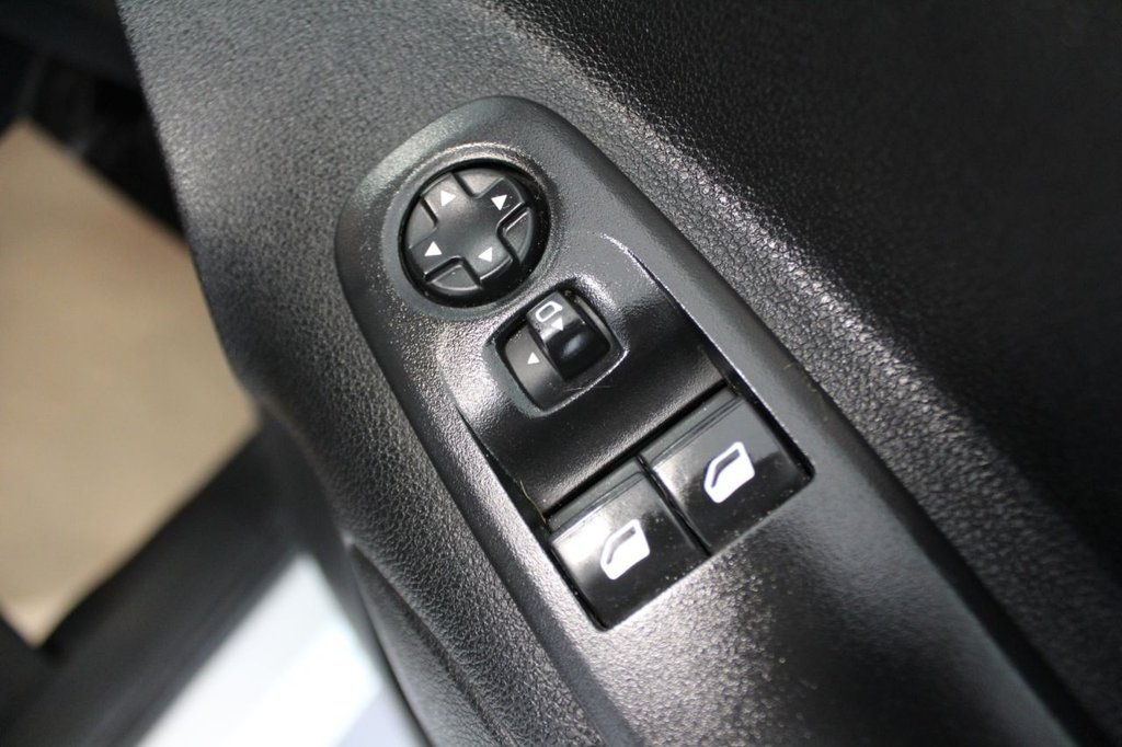 Used Peugeot Partner 2020 for sale - 76882996: Photo 44