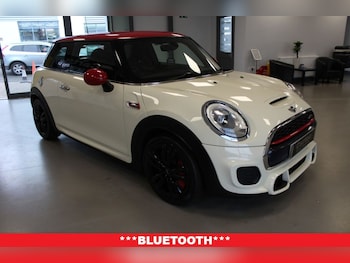 Used MINI Hatch 2017 for sale - 76883017: Photo