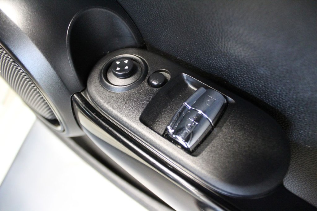 Used MINI Hatch 2017 for sale - 76883017: Photo 50