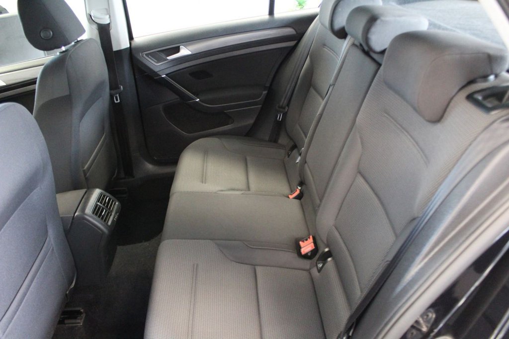 Used Volkswagen Golf 2017 for sale - 76883024: Photo 26