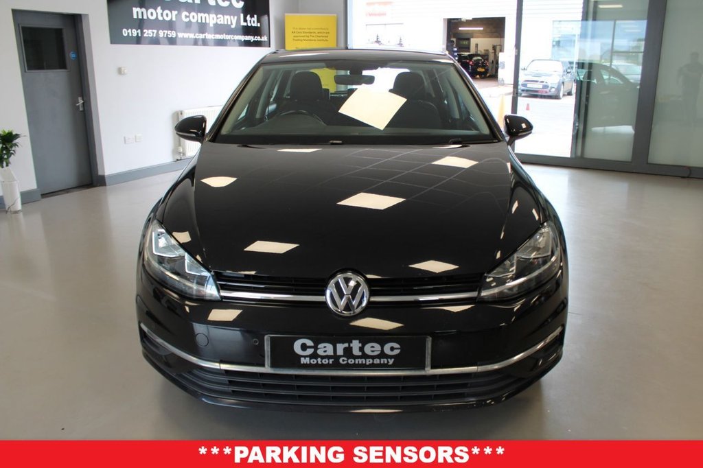 Used Volkswagen Golf 2017 for sale - 76883024: Photo 3