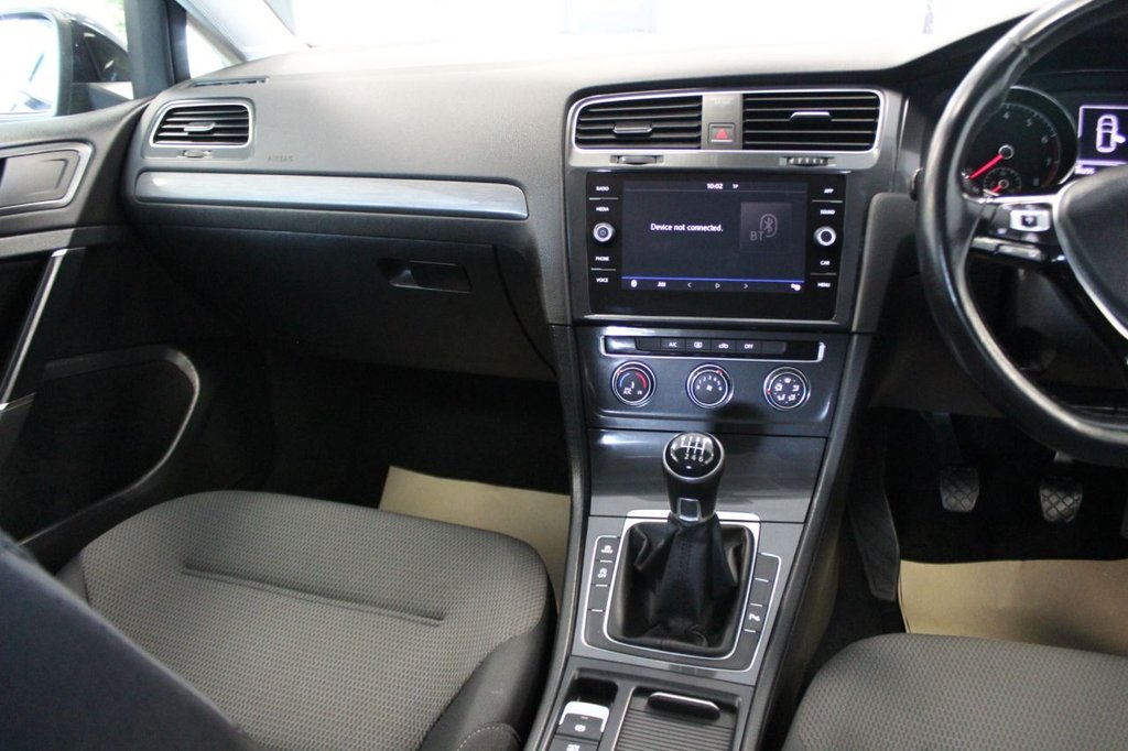 Used Volkswagen Golf 2017 for sale - 76883024: Photo 36