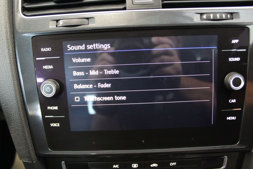 Used Volkswagen Golf 2017 for sale - 76883024: Photo 42