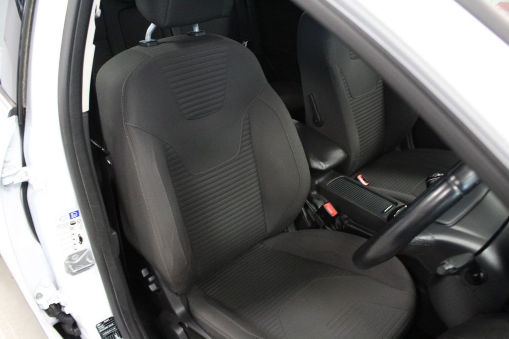 Used Ford Focus 2018 for sale - 76883230: Photo 19