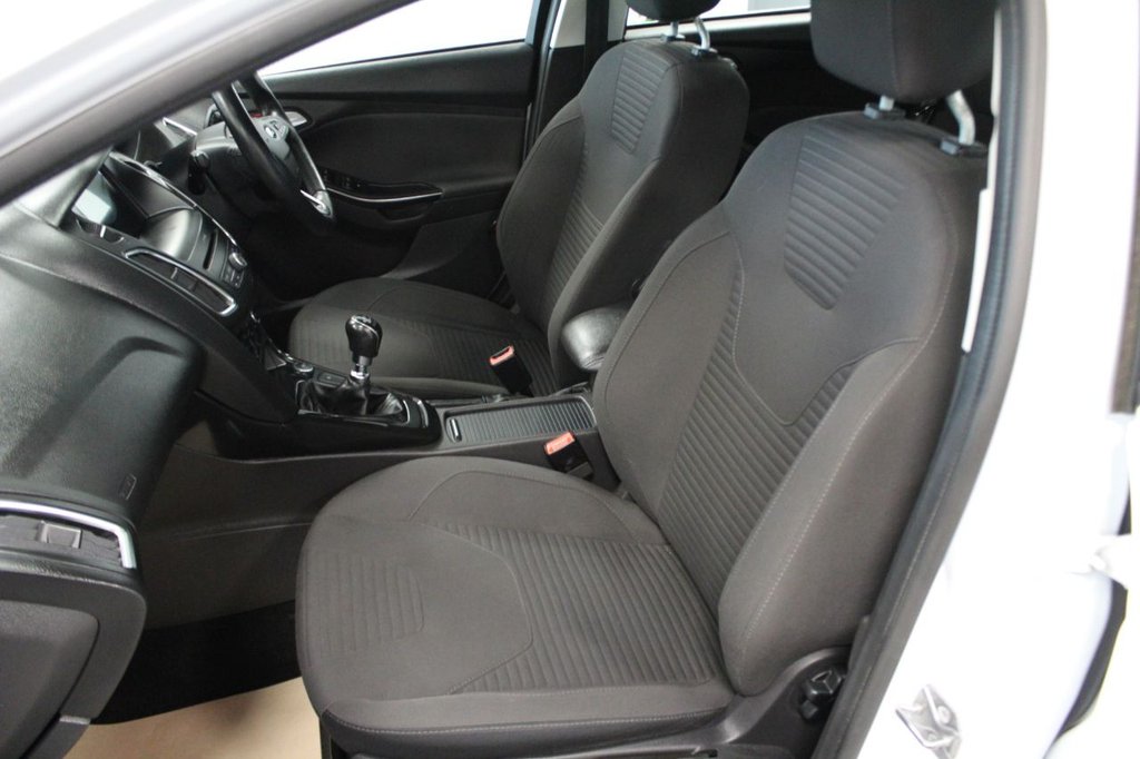 Used Ford Focus 2018 for sale - 76883230: Photo 21