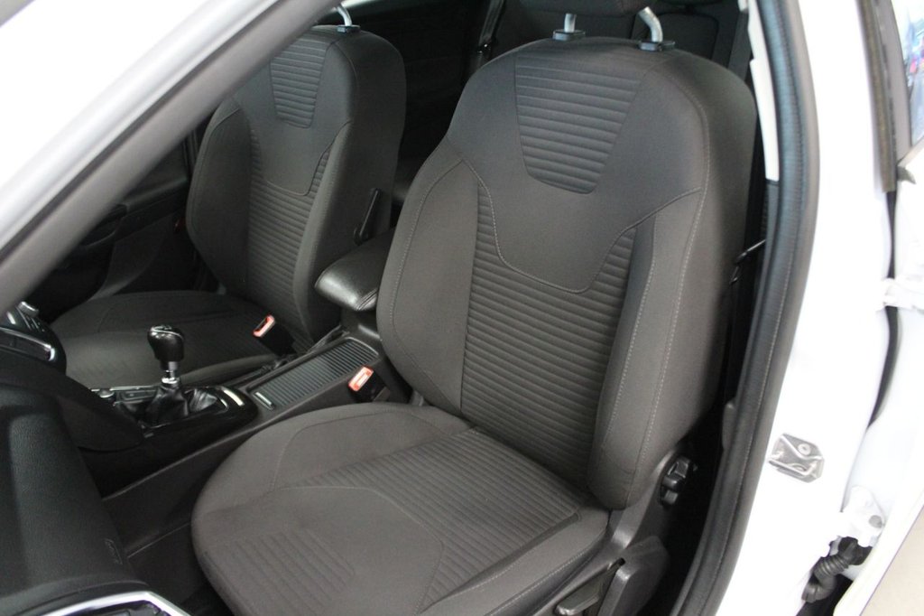 Used Ford Focus 2018 for sale - 76883230: Photo 22