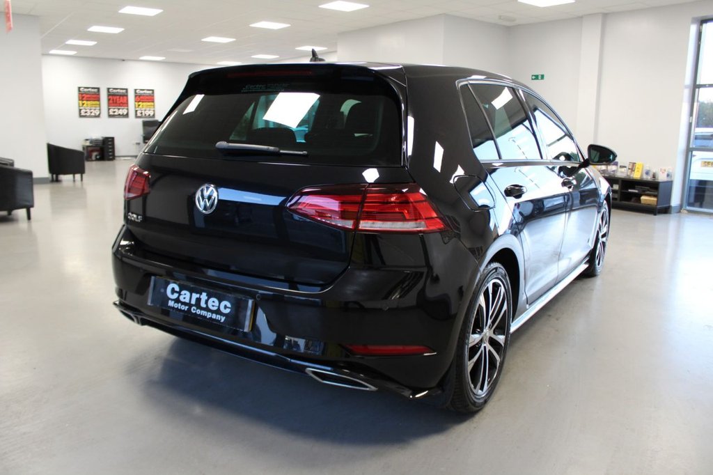 Used Volkswagen Golf 2018 for sale - 77765378: Photo 18