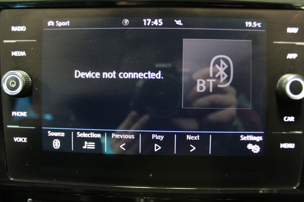 Used Volkswagen Golf 2018 for sale - 77765378: Photo 41