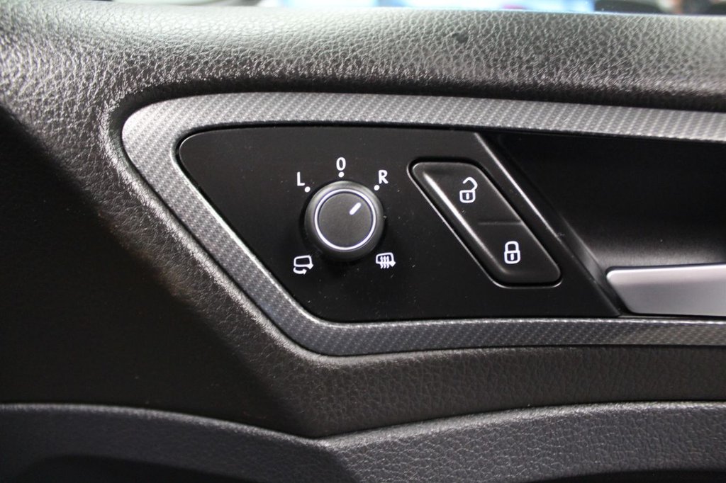 Used Volkswagen Golf 2018 for sale - 77765378: Photo 50