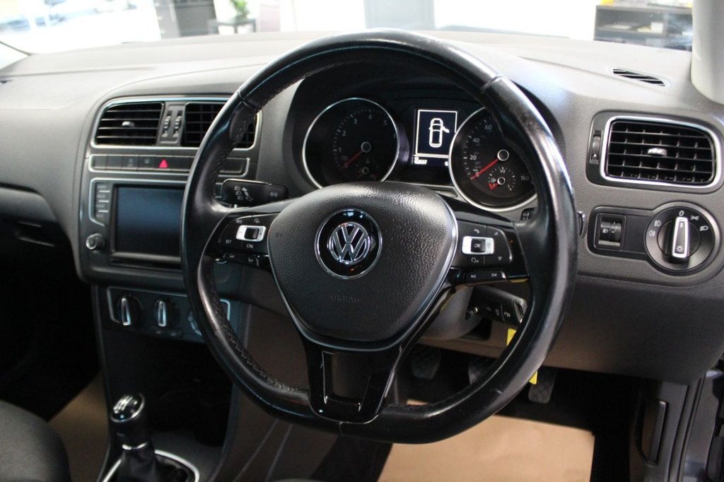 Used Volkswagen Polo 2016 for sale - 77780479: Photo 18