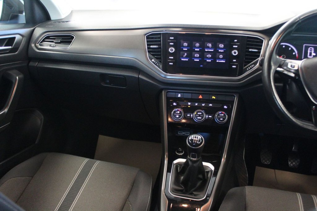 Used Volkswagen T-Roc 2019 for sale - 76923208: Photo 36