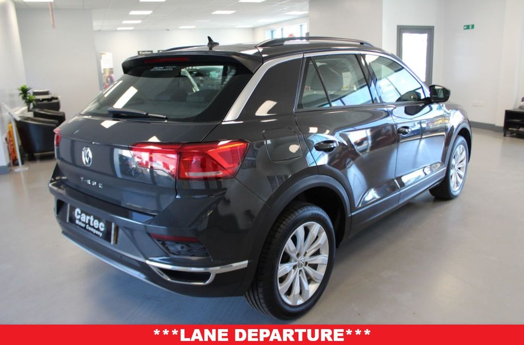 Used Volkswagen T-Roc 2019 for sale - 76923208: Photo 8