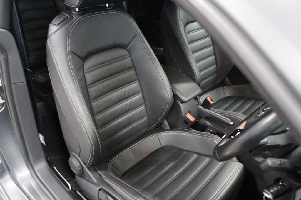 Used Volkswagen Scirocco 2017 for sale - 77007245: Photo 20